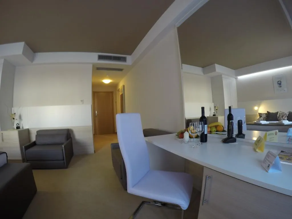 Guest House Neho Cres